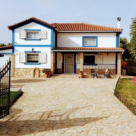 Villa Julia 蒂锡利维 外观 照片